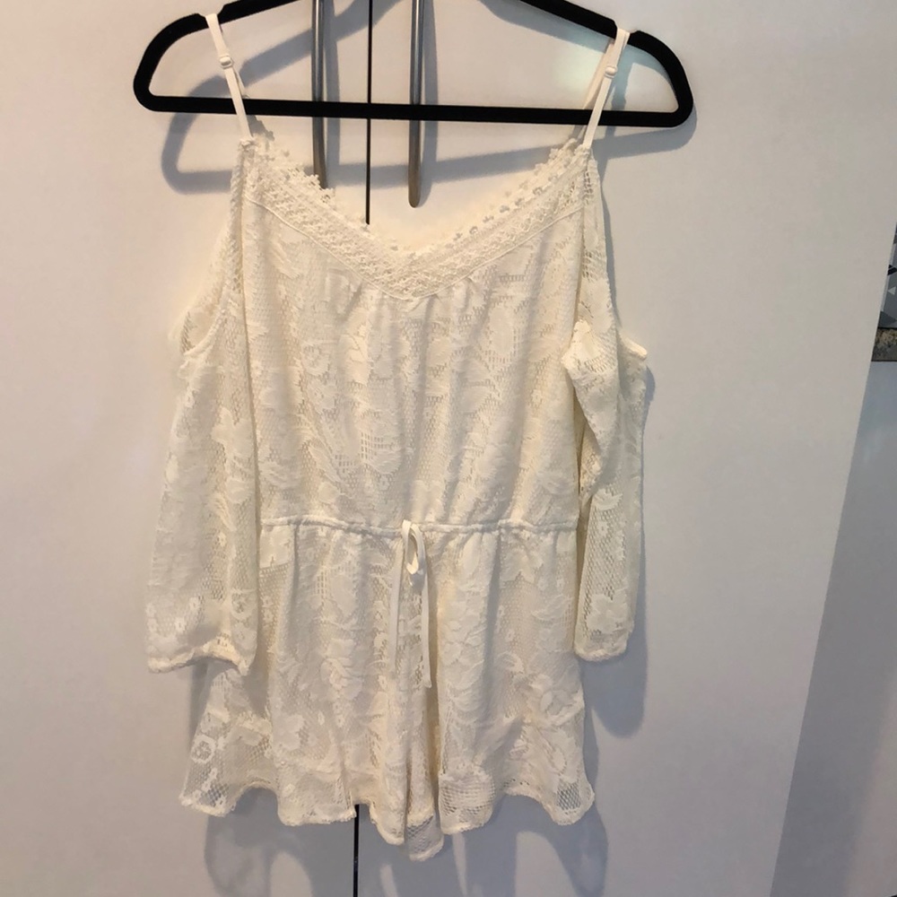White lace open shoulder romper